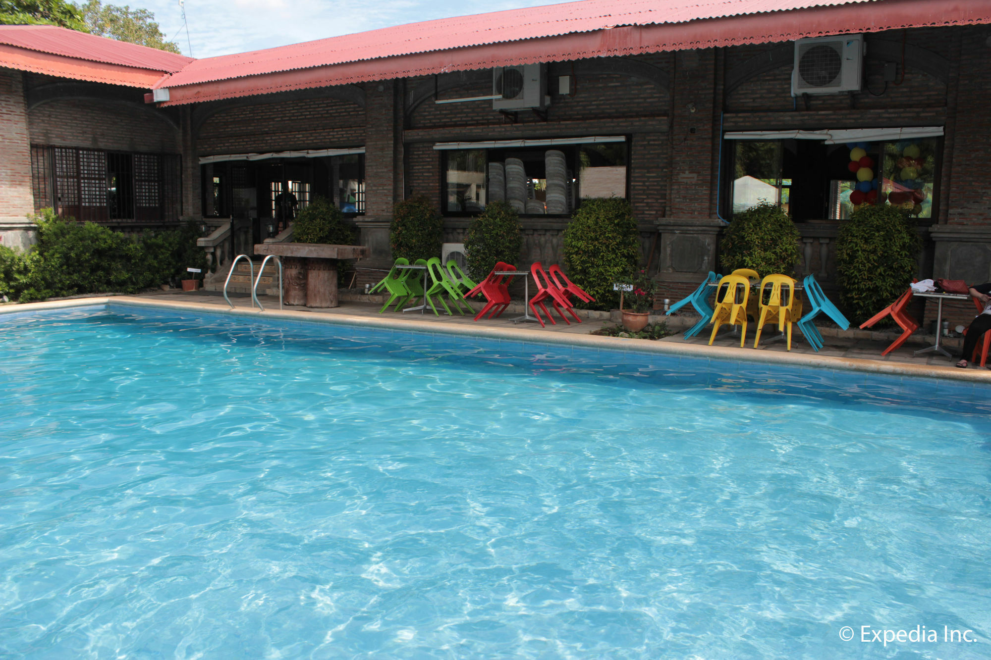 Reddoorz Plus Near Vigan Convention Center エクステリア 写真