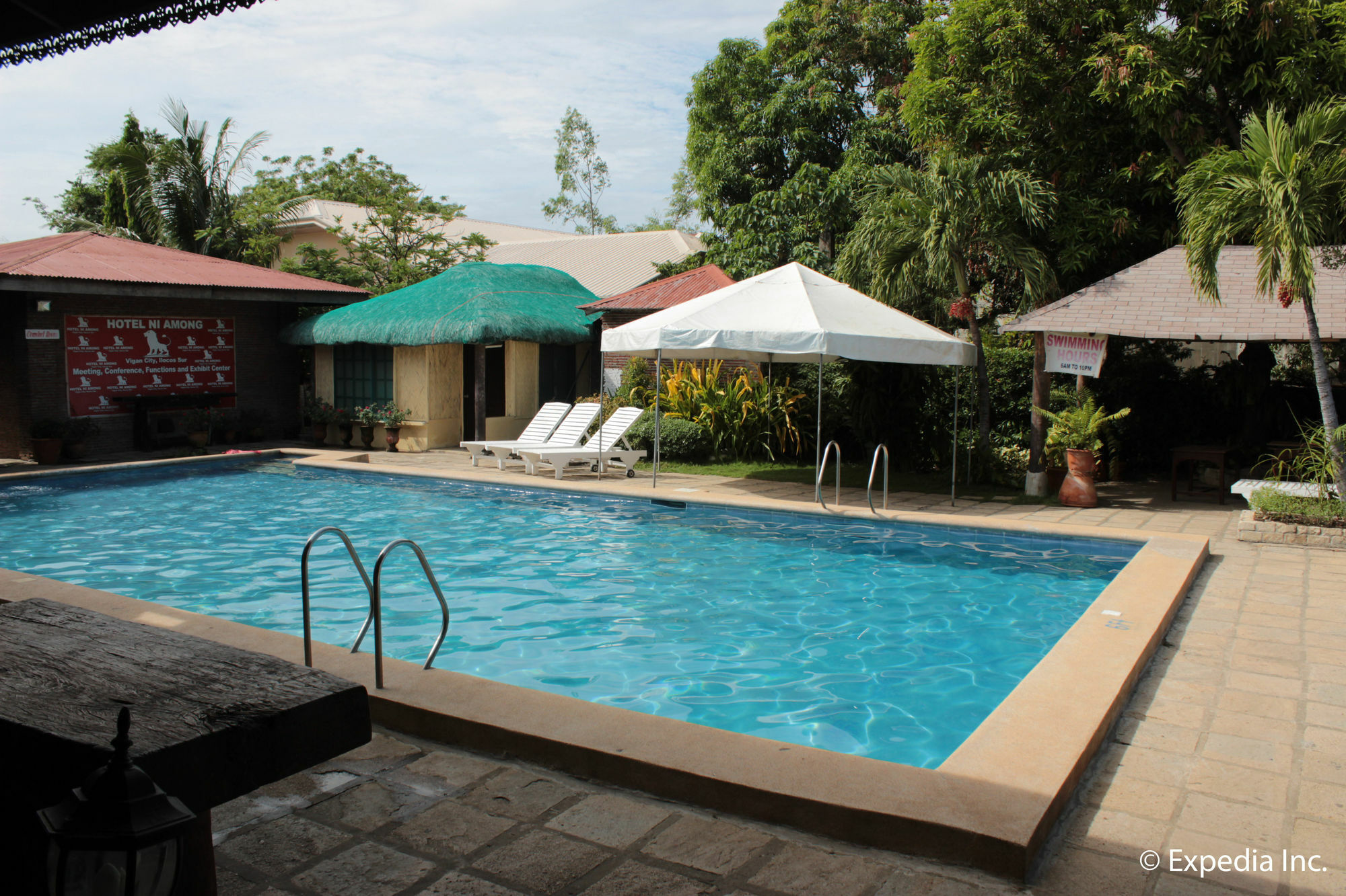 Reddoorz Plus Near Vigan Convention Center エクステリア 写真