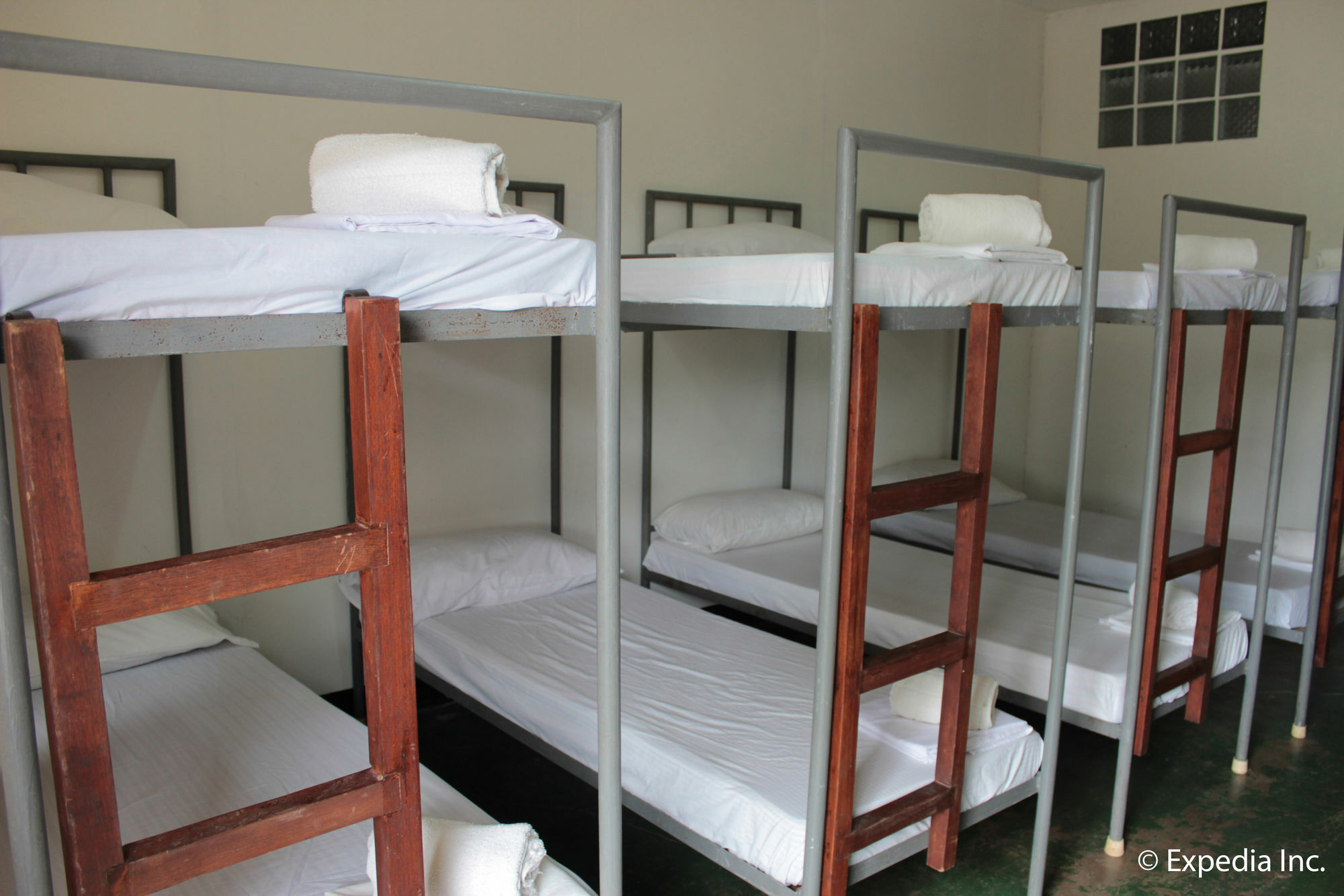 Reddoorz Plus Near Vigan Convention Center エクステリア 写真