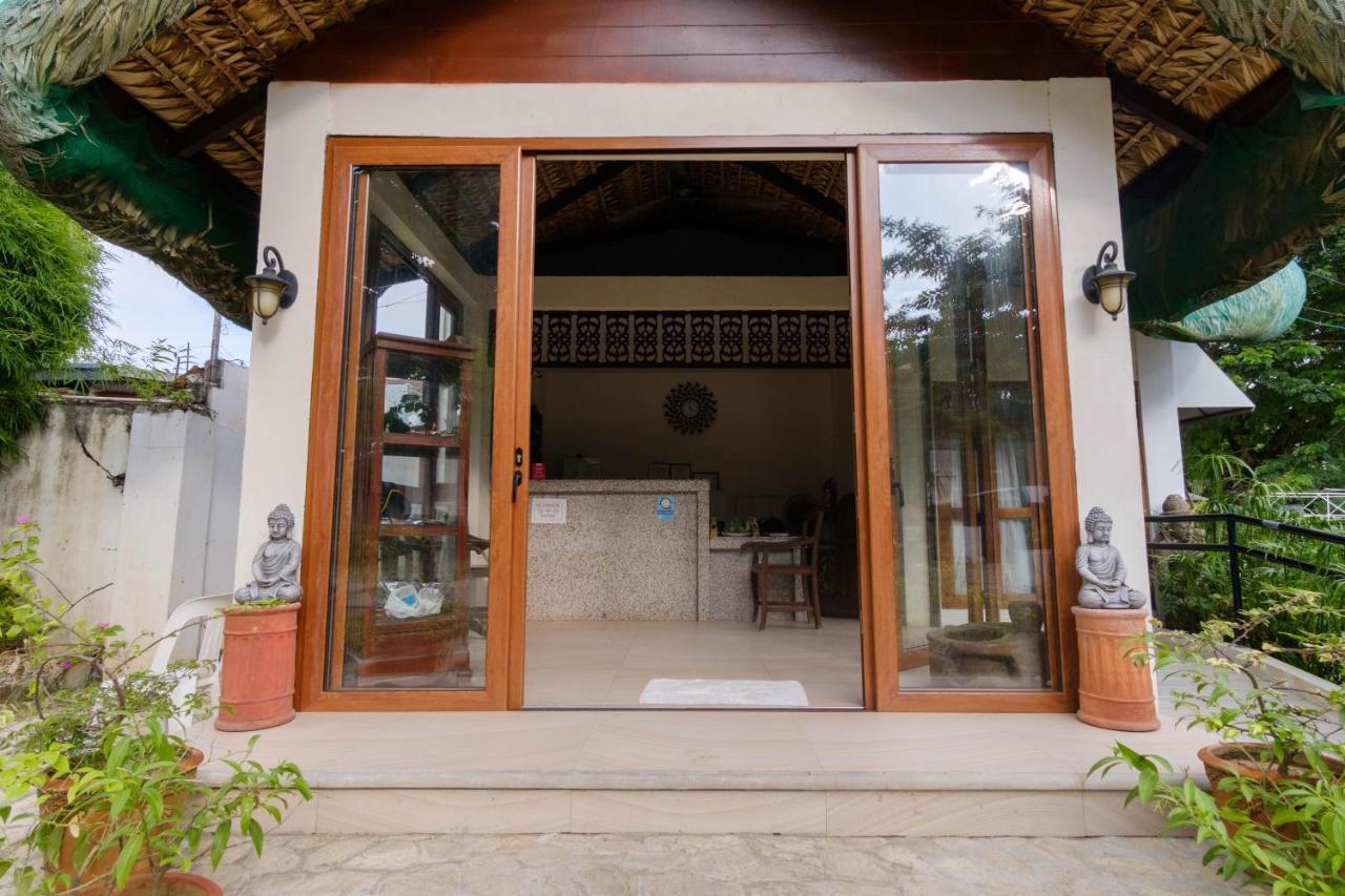 Reddoorz Plus Near Vigan Convention Center エクステリア 写真